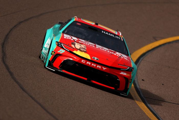 Denny Hamlin, Joe Gibbs Racing