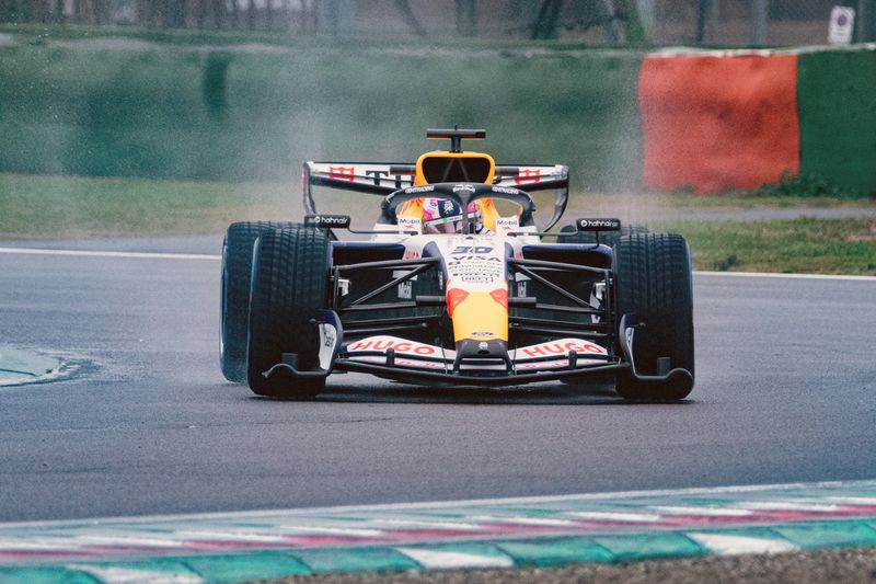 Liam Lawson, Racing Bulls