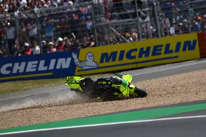 Franco Morbidelli, VR46 Racing Team crash