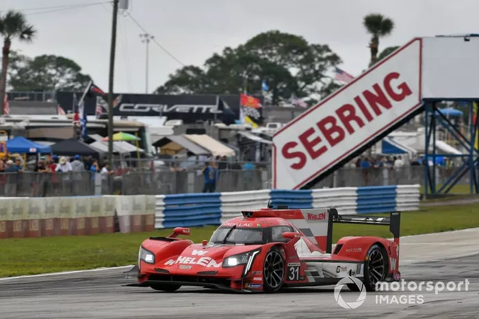 A etapa conjunta entre WEC e IMSA em Sebring foi cancelada e o WEC revisou seu calendário, jogando o final da temporada para novembro de 2020, com a próxima temporada iniciando apenas a partir de março de 2021