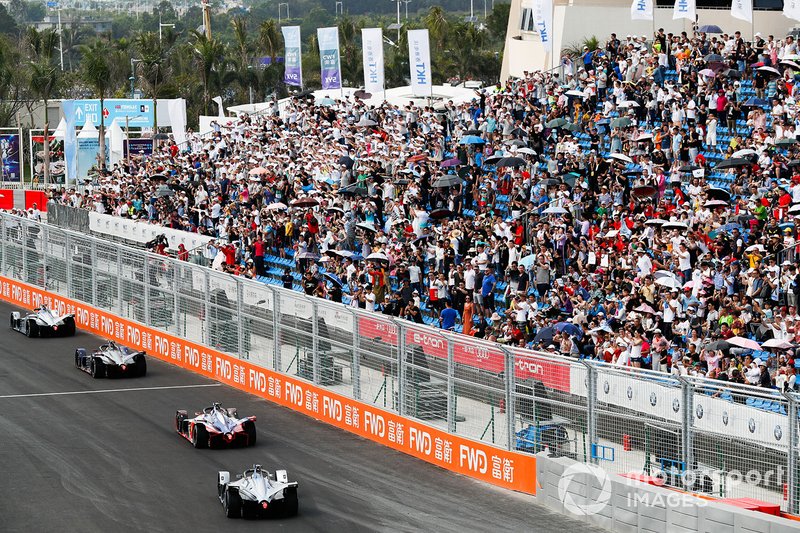 Felipe Massa, Venturi Formula E, Venturi VFE05, segue Pascal Wehrlein, Mahindra Racing, M5 Electro