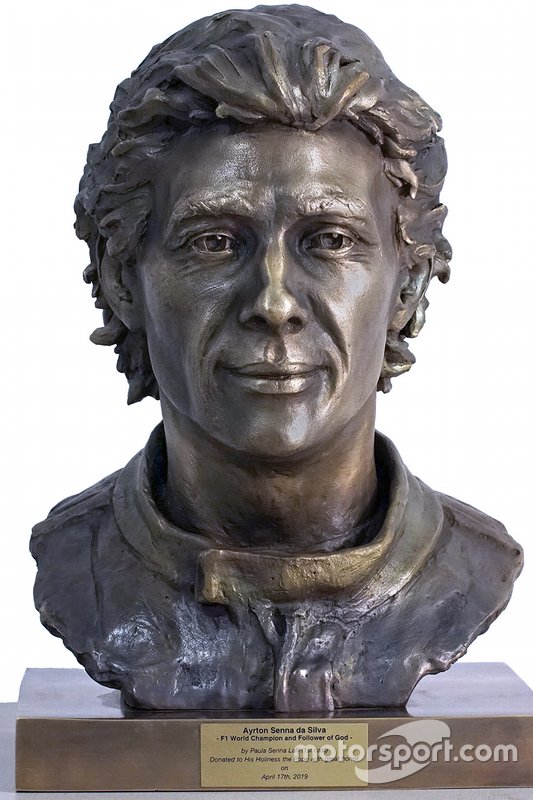 Ayrton Senna sculpture by Paula Senna Lalli