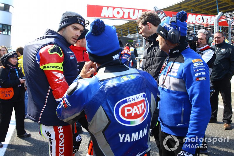 Leon Camier, Honda WSBK Team, Sandro Cortese, GRT Yamaha WorldSBK