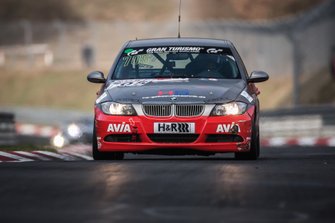 #705 Emir Aşarı, Ersin Yücasan, Shane Lewis, Sorg Rennsport, BMW 325i
