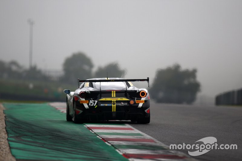 #157 Ferrari 488 Challenge, Formula Racing: Tani Hanna