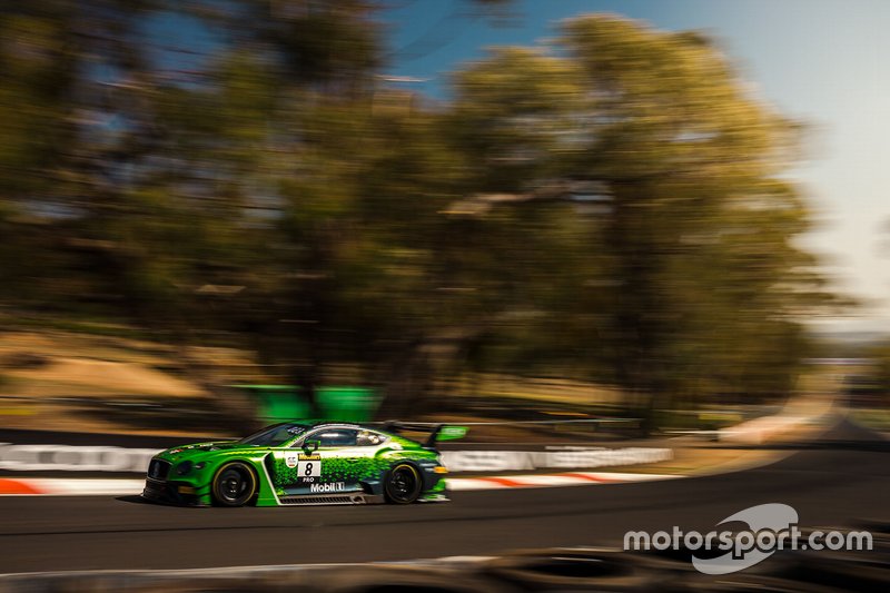 #8 Bentley Team M-Sport Bentley Continental GT3: Alex Buncombe, Oliver Jarvis, Sebastian Morris