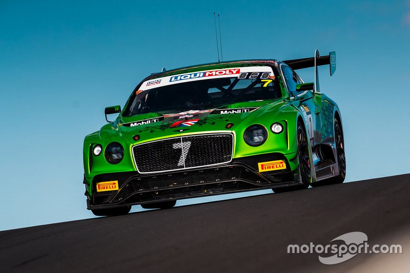 #7 Bentley Team M-Sport Bentley Continental GT3: Jules Gounon, Maxime Soulet, Jordan Pepper