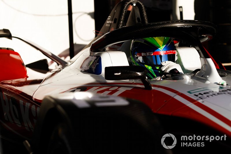 Felipe Massa, Venturi, EQ Silver Arrow 01 in the garage