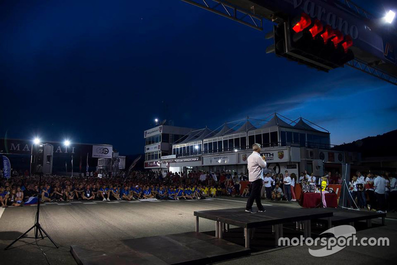 Atmosfera durante la cerimonia di premiazione