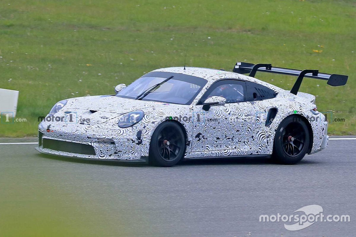 Шпионский снимок Porsche 911 GT3 Cup