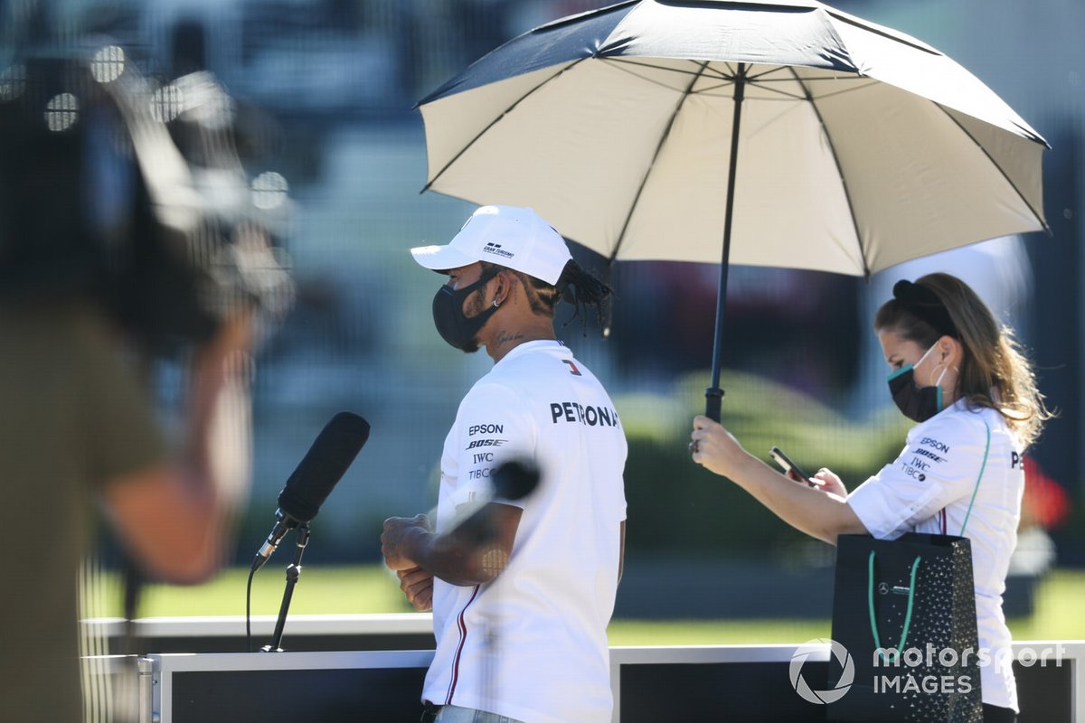 Lewis Hamilton, Mercedes-AMG F1 speaks to the media