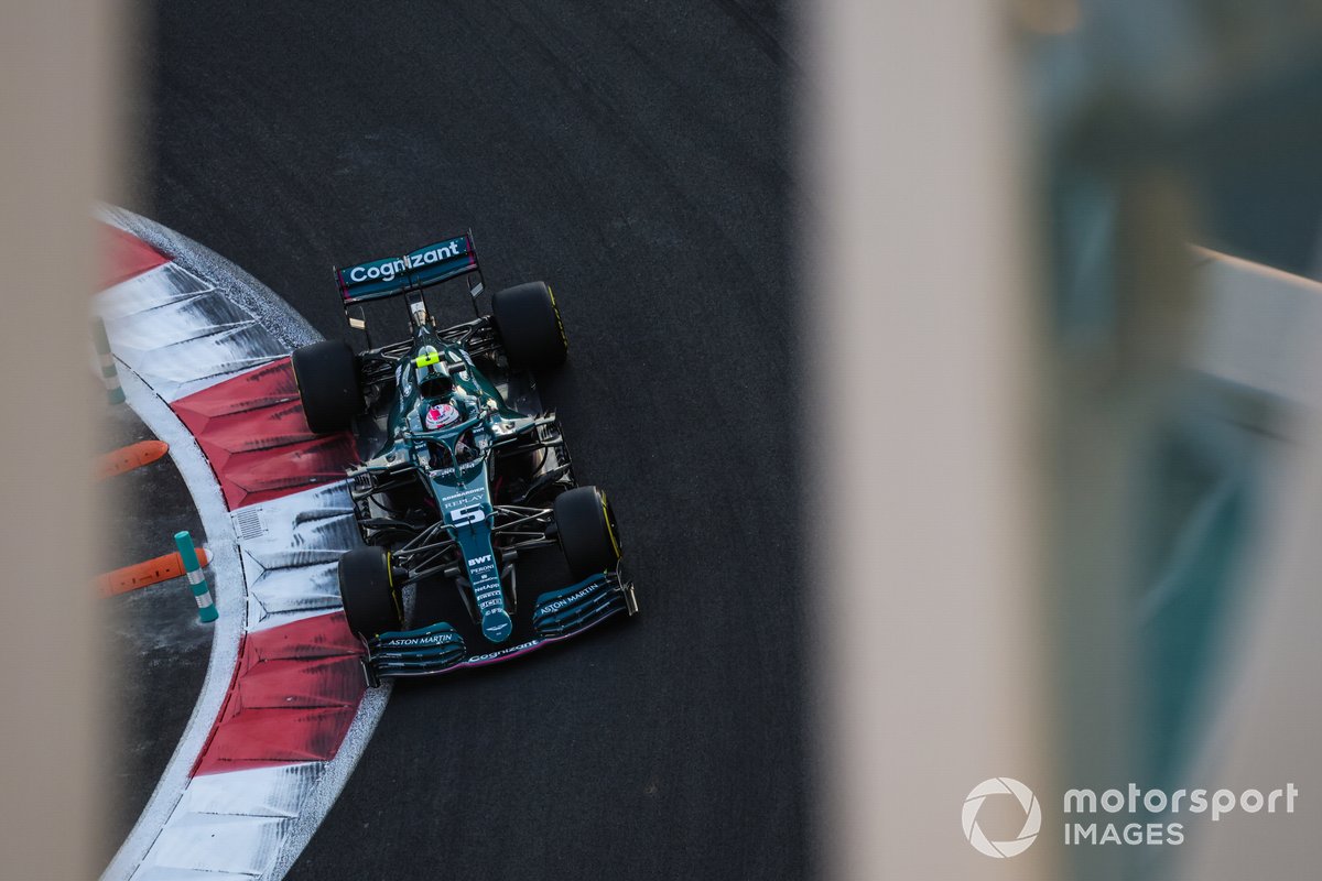 Sebastian Vettel, Aston Martin AMR21