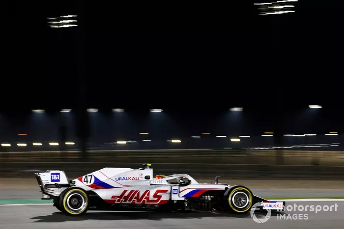 Mick Schumacher, Haas VF-21