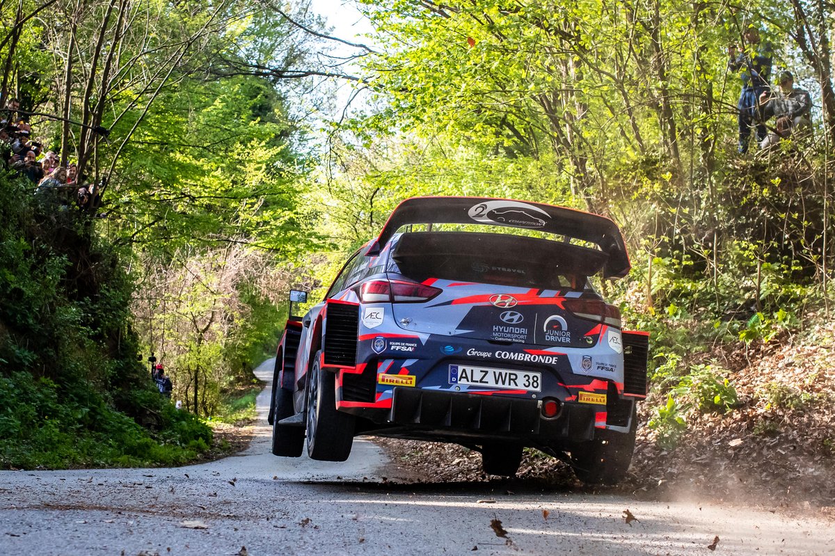 Pierre-Louis Loubet, Vincent Landais, Hyundai 2C Competition Hyundai i20 Coupe WRC