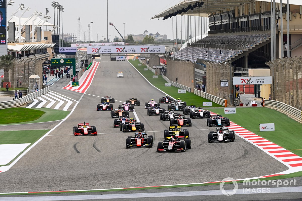 Callum Ilott, UNI-Virtuosi, Felipe Drugovich, MP Motorsport, Guanyu Zhou, UNI-Virtuosi y Marcus Armstrong, ART Grand Prix