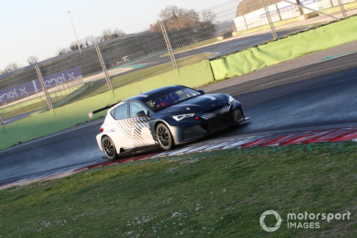 Mikel Azcona, Jordi Gené, Cupra Racing, Cupra eRacer