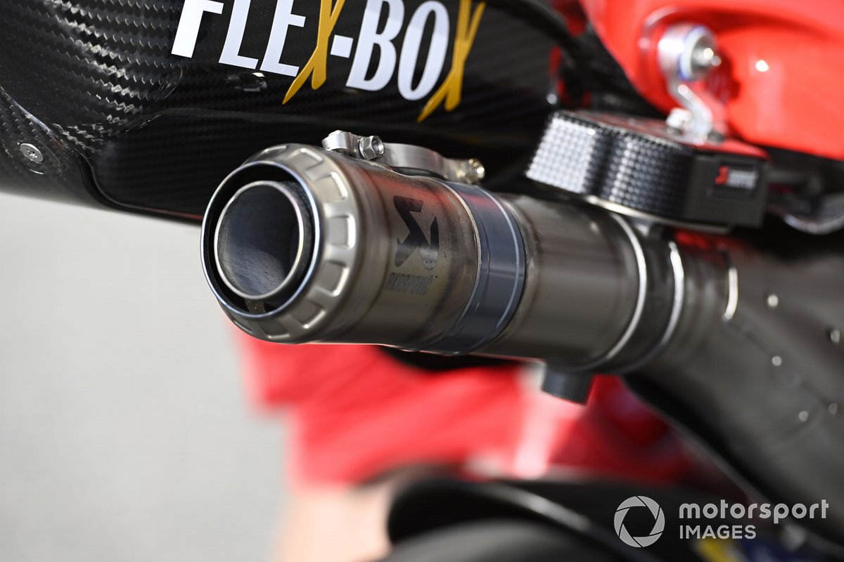 Detalle de la moto Ducati Team