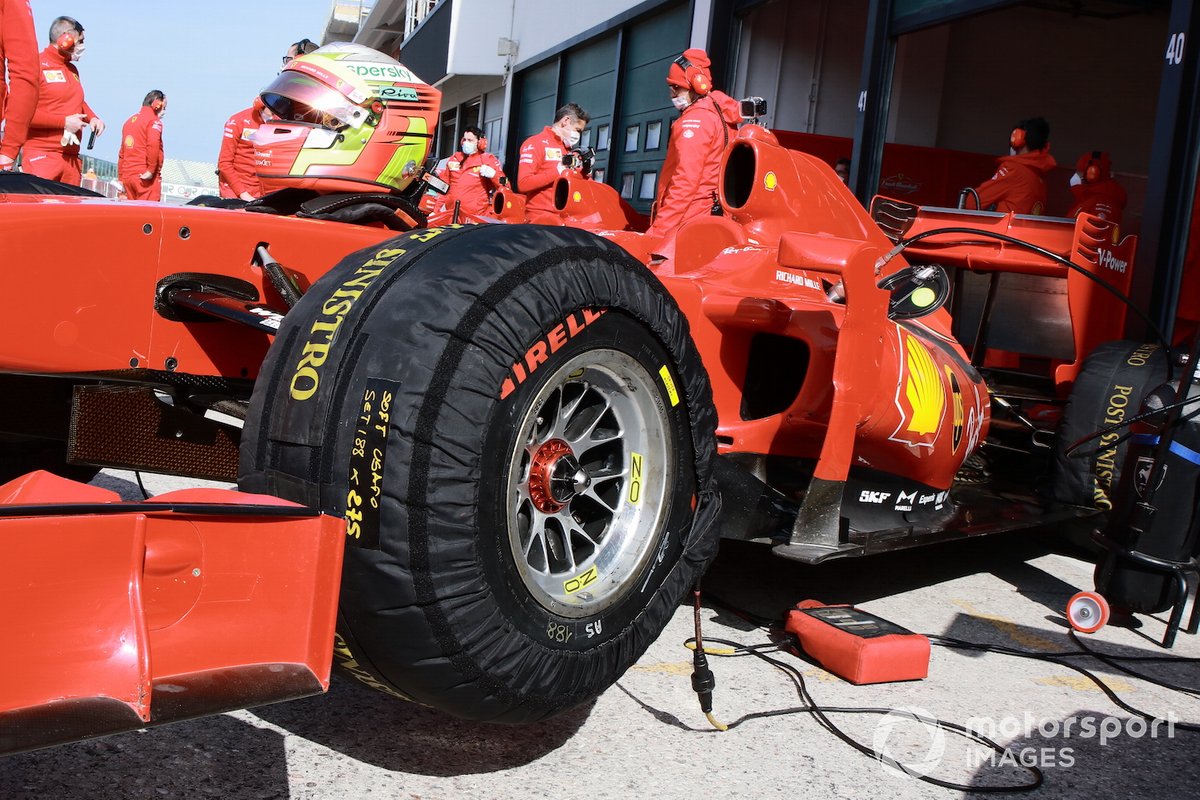 Dettagli della Ferrari F60