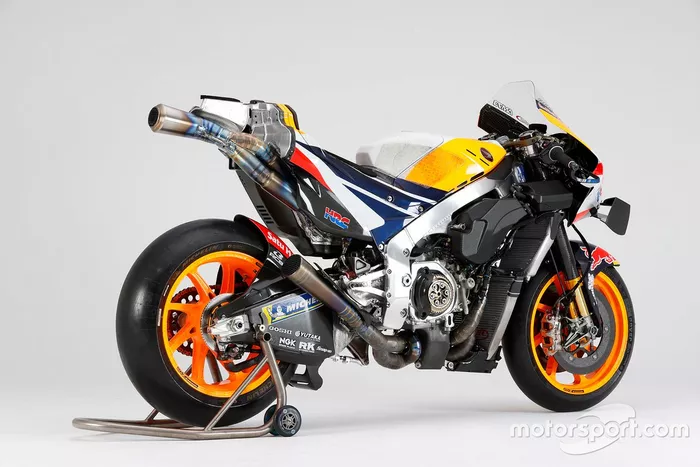 RC213V (Alex Marquez) 2020 fotos de estudio