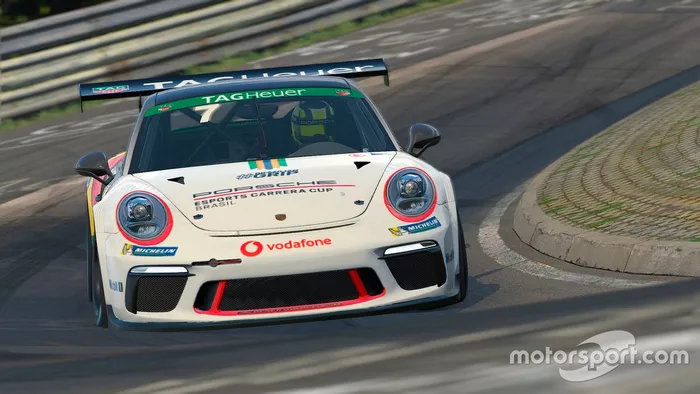 Jeff Giassi em Nurburgring