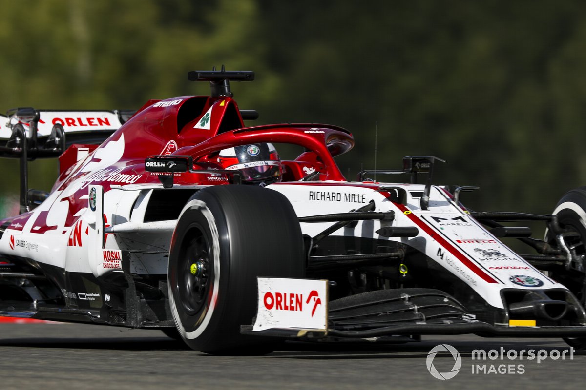 Alfa Romeo Racing C39, con motor Ferrari 065 V6 t h (2020)