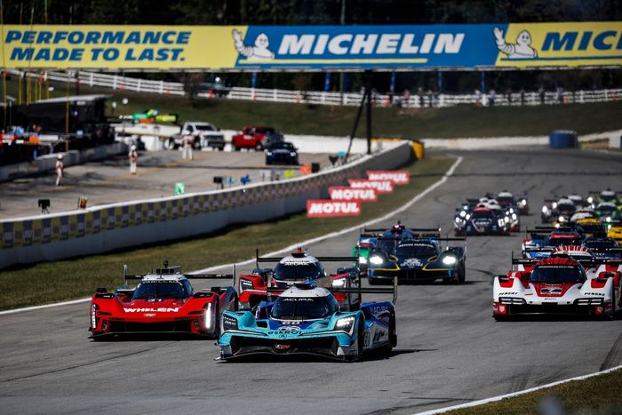 #60 Acura Meyer Shank Racing c/Curb Agajanian Acura ARX-06: Tom Blomqvist, Colin Braun, Scott Dixon