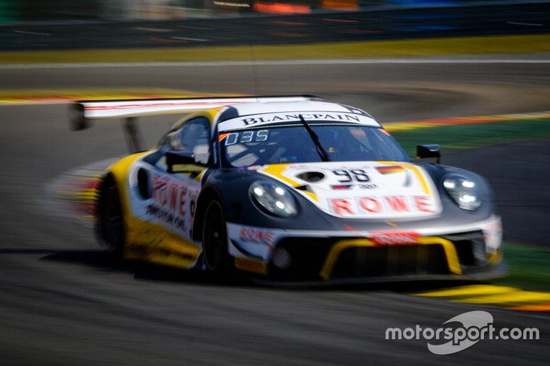 #98 ROWE Racing Porsche 911 GT3 R: Sven Müller, Romain Dumas, Mathieu Jaminet