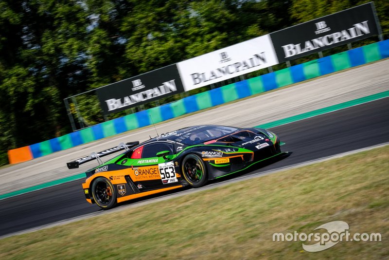 #563 Orange 1 FFF Racing Team Lamborghini Huracan GT3 Evo: Andrea Caldarelli, Marco Mapelli
