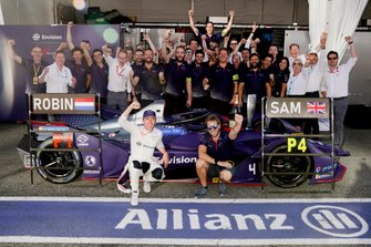 Robin Frijns, Envision Virgin Racing, Sam Bird, Envision Virgin Racing vieren hun resultaat