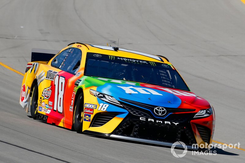 2. Kyle Busch, Joe Gibbs Racing, Toyota Camry