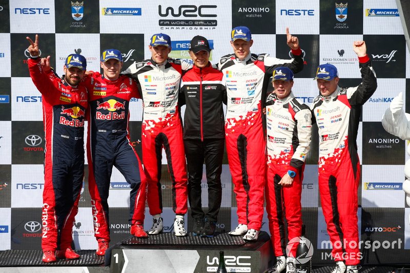El podio: Ganador Ott Tänak, Martin Järveoja, Toyota Gazoo Racing WRT Toyota Yaris WRC, segundo lugar Esapekka Lappi, Janne Ferm, Citroën World Rally Team Citroën C3 WRC, tercer lugar Jari-Matti Latvala, Miikka Anttila, Toyota Gazoo Racing WRT Toyota Yaris WRC