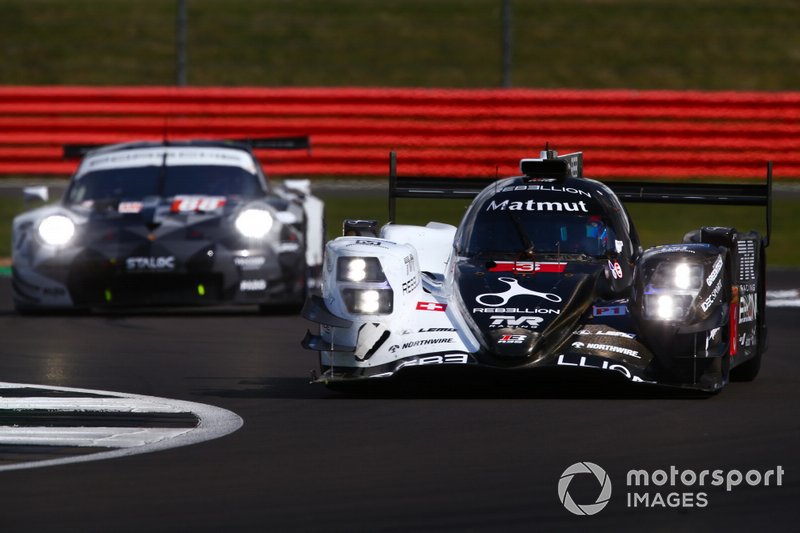 #3 Rebellion Racing Rebellion R-13 - Gibson: Nathanael Berthon, Pipo Derani, Loic Duval