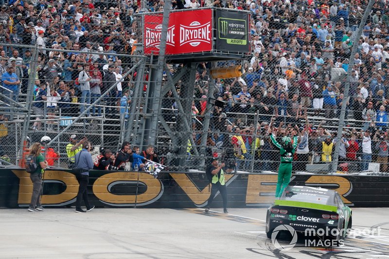 Kyle Larson, Chip Ganassi Racing, Chevrolet Camaro Clover