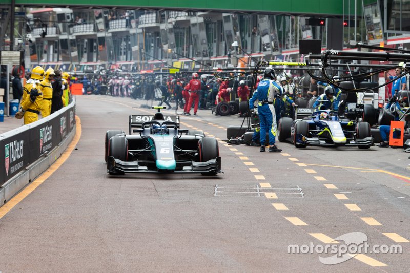 Nicholas Latifi, Dams