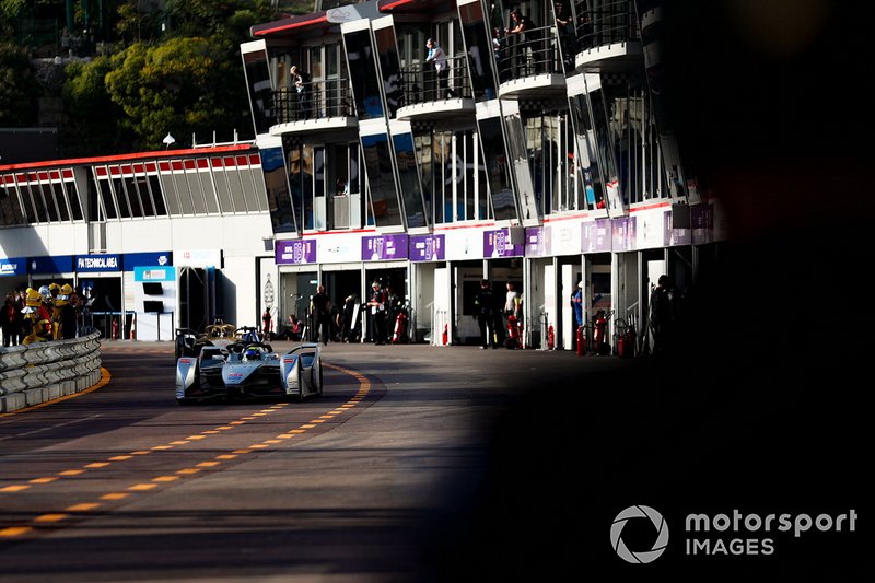 Felipe Massa, Venturi Formula E, Venturi VFE05 in the pit lane