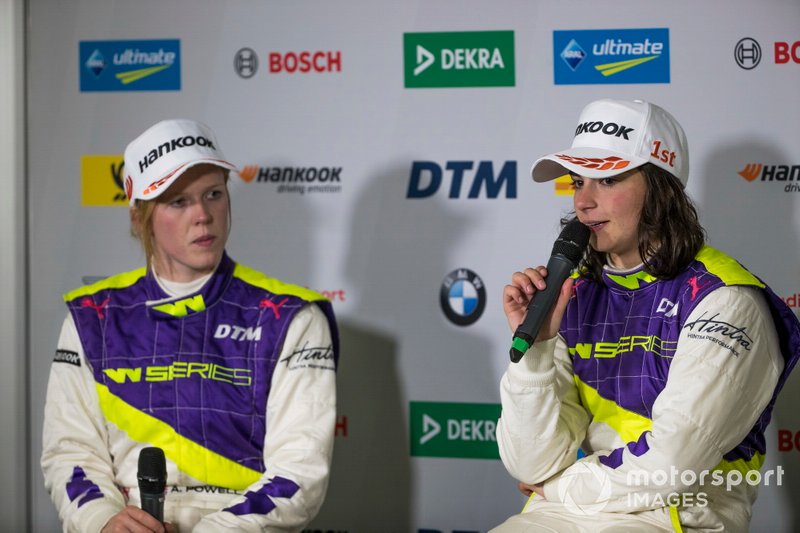 Alice Powell and Jamie Chadwick in the press conference