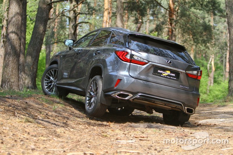 Lexus RX200t