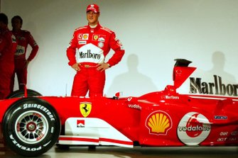 Michael Schumacher con la nuova Ferrari F2004