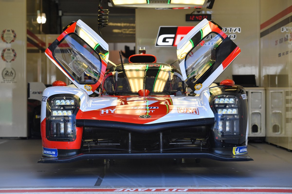 #7 Toyota Gazoo Racing Toyota GR010 - Hybrid Hypercar, Mike Conway, Kamui Kobayashi, Jose Maria Lopez