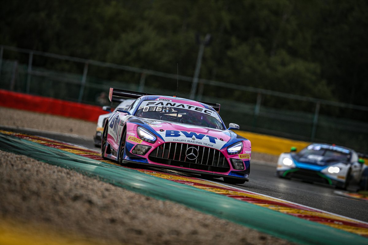 #4 HRT Mercedes-AMG GT3: Maro Engel, Luca Stolz, Vincent Abril