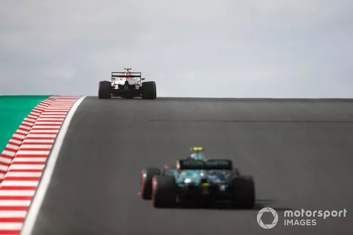 Sergio Pérez, Red Bull Racing RB16B