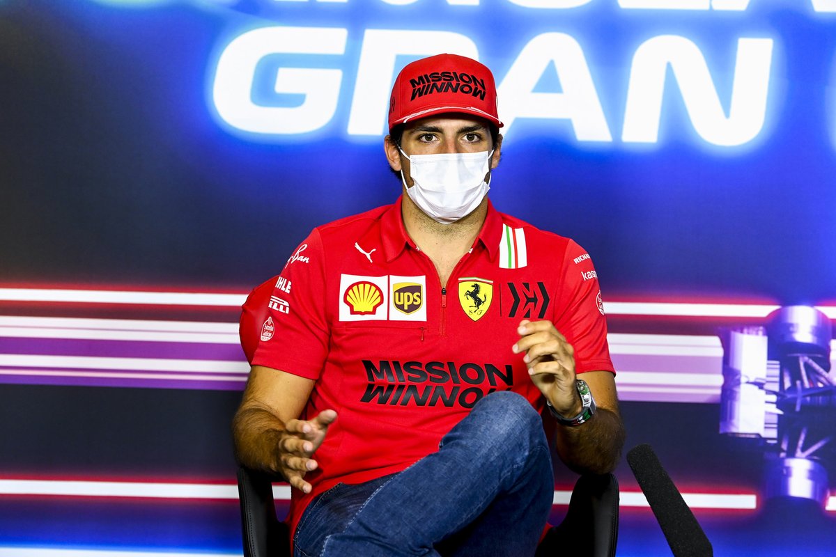 Carlos Sainz Jr., Ferrari en la conferencia de prensa