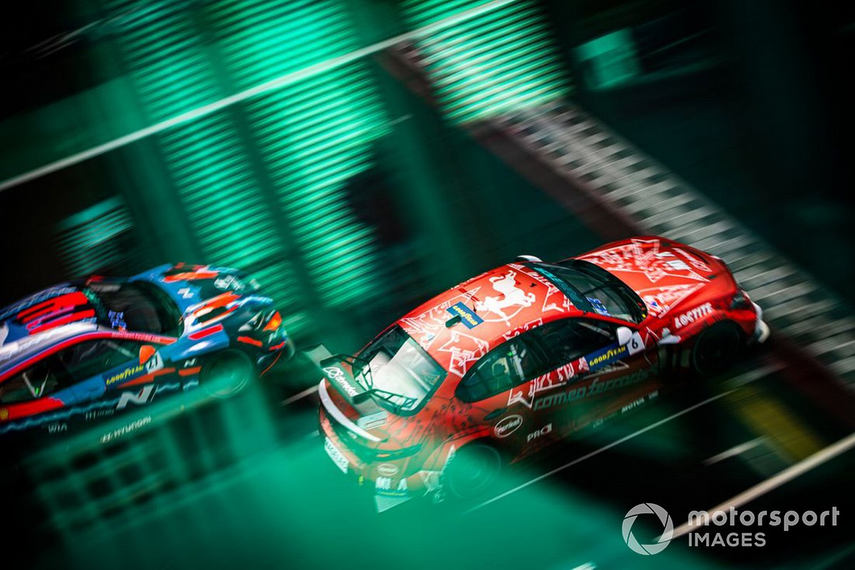 Oliver Webb, Romeo Ferraris M1RA, Alfa Romeo Giulia ETCR