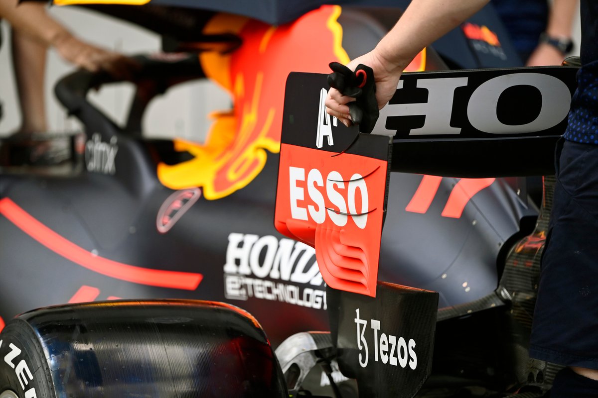 Detalle de la parte trasera del Red Bull Racing RB16B