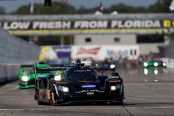 #10 Wayne Taylor Racing Cadillac DPi: Ricky Taylor, Jordan Taylor, Alex Lynn