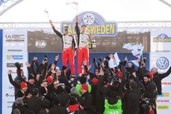 Ralli galibi Jari-Matti Latvala, Miikka Anttila, Toyota Yaris WRC, Toyota Racing