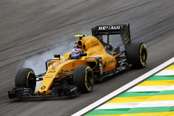 Jolyon Palmer, Renault Sport F1 Team RS16 bloque une roue au freinage