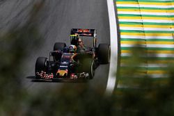 Carlos Sainz Jr., Scuderia Toro Rosso STR11