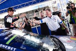 Le vainqueur Sébastien Ogier, M-Sport, avec Malcolm Wilson