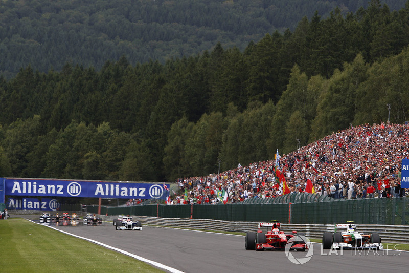 Giancarlo Fisichella, Force India VJM02 Mercedes, Kimi Raikkonen, Ferrari F60